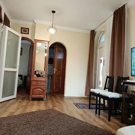 Mazsola Vendeghaz Feriehus *