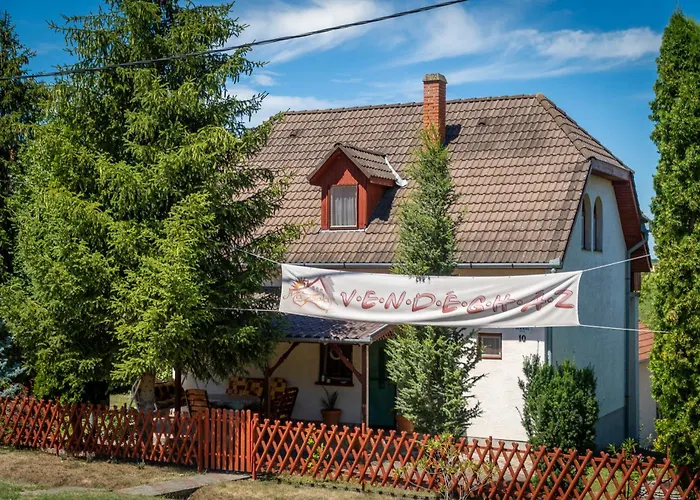 Mazsola Vendeghaz * Tamási